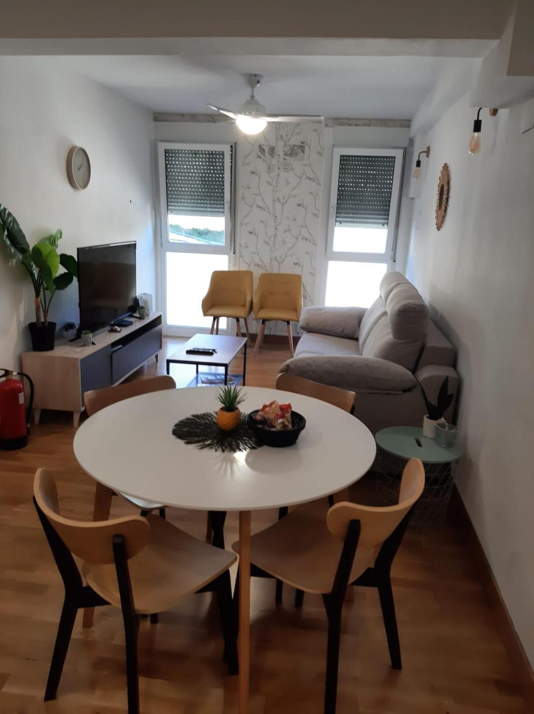 Apartamentos Parke24 San Sebastian By Ruva Renteria Exterior photo